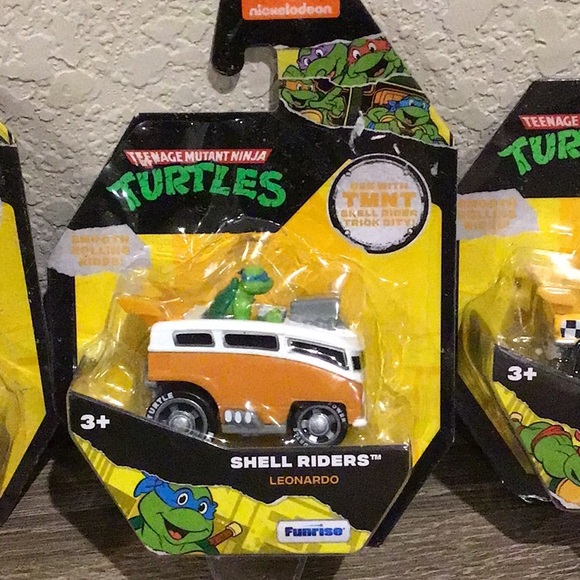 Teenage Mutant Ninja Turtles TMNT Nickelodeon Shell Riders Set Of 4 Cars New - Picture 8 of 9
